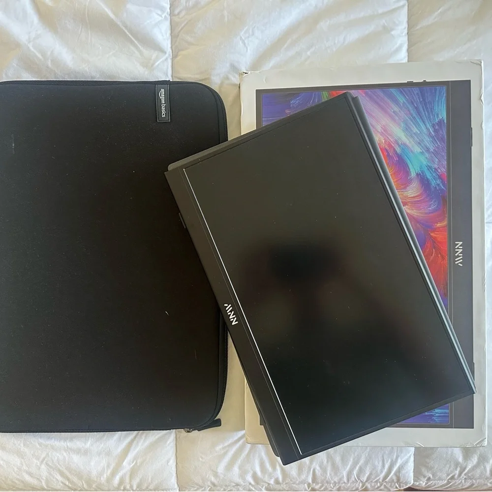 Portable Monitor with Case
